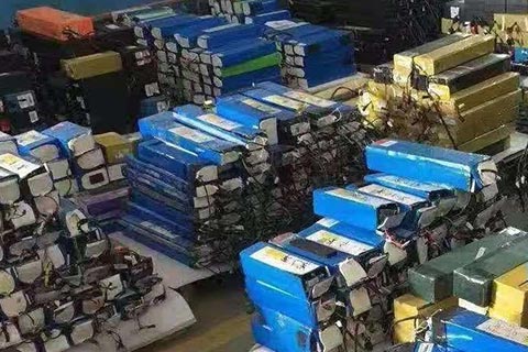 寻乌澄江附近回收UPS蓄电池✔收废弃铅酸蓄电池✔三元锂电池回收价格